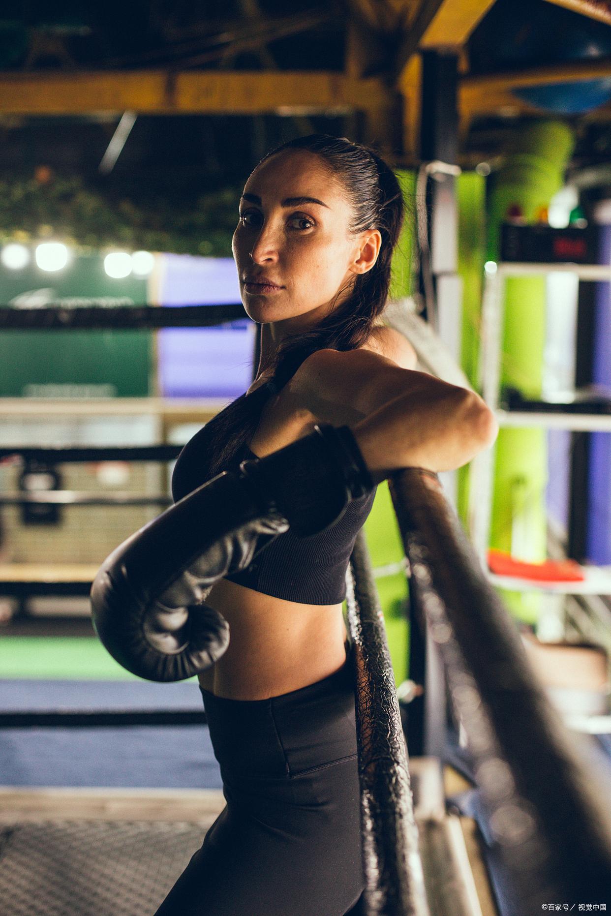 拳击球员突破自我，表现堪称完美的简单介绍