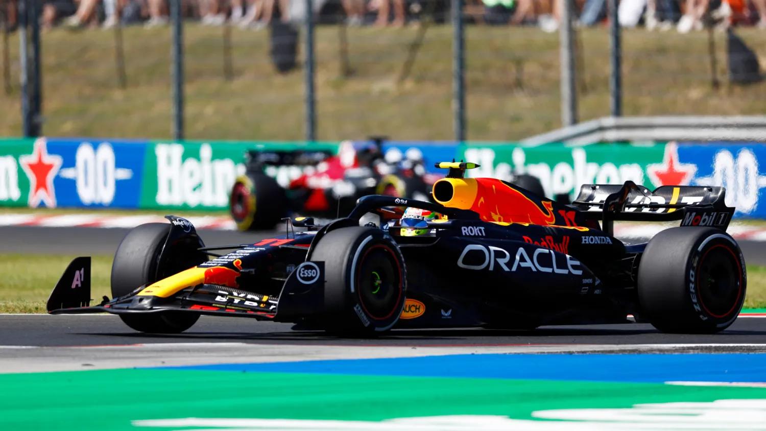 红牛二队鏖战梅赛德斯，佩雷兹刷新纪录