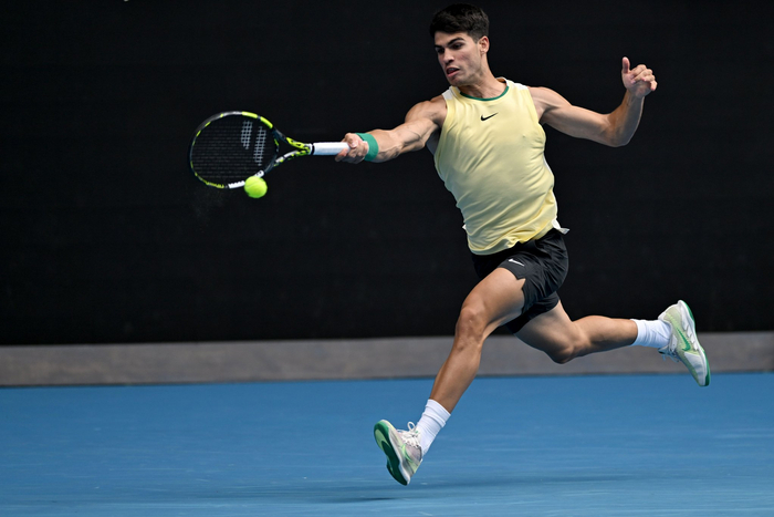 法网逆转澳网,阿尔卡拉斯高光表现 法网逆转澳网,阿尔卡拉斯高光表现