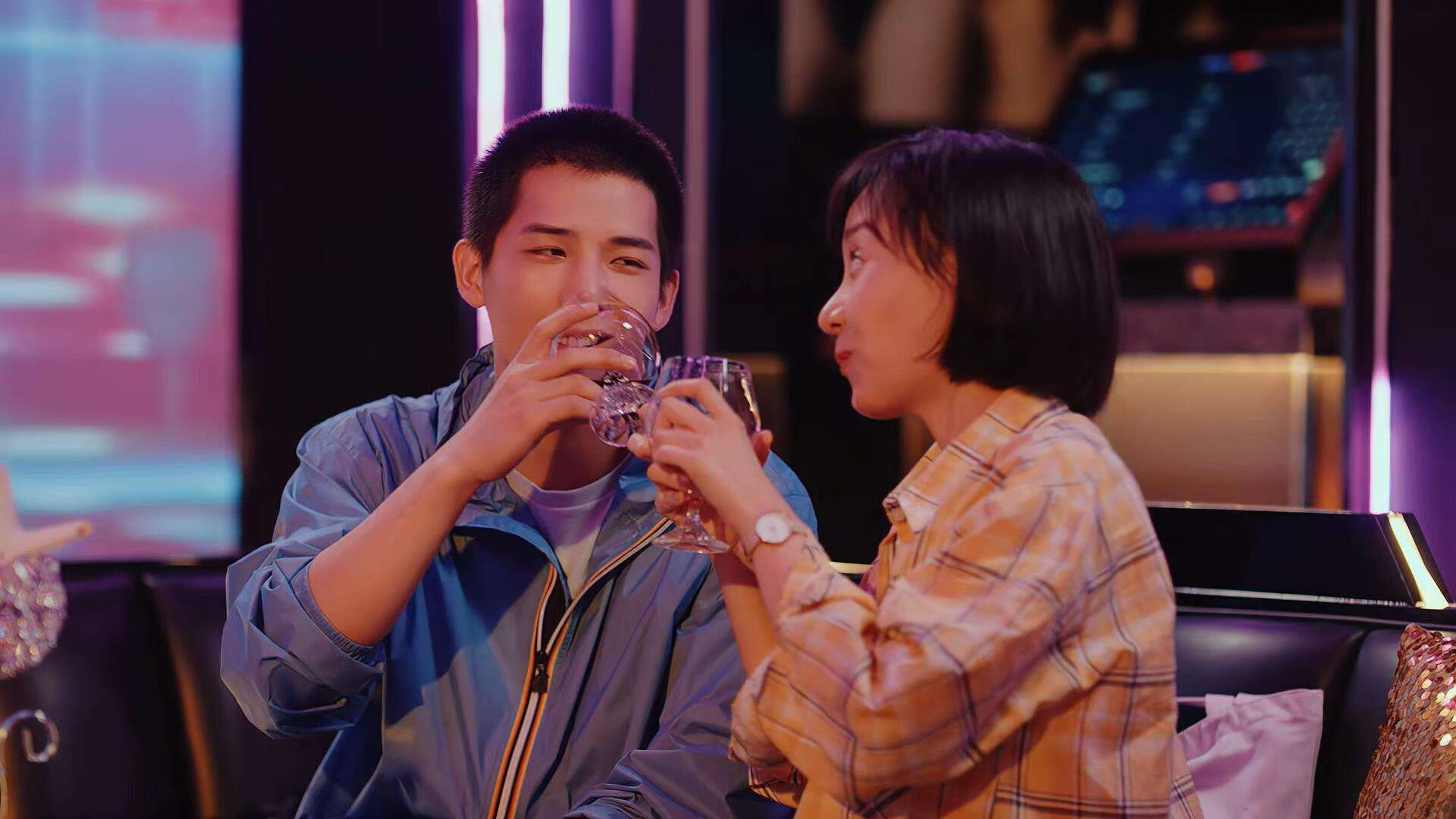 德甲争冠夜，英超的幽灵在安联球场完成帽子戏法