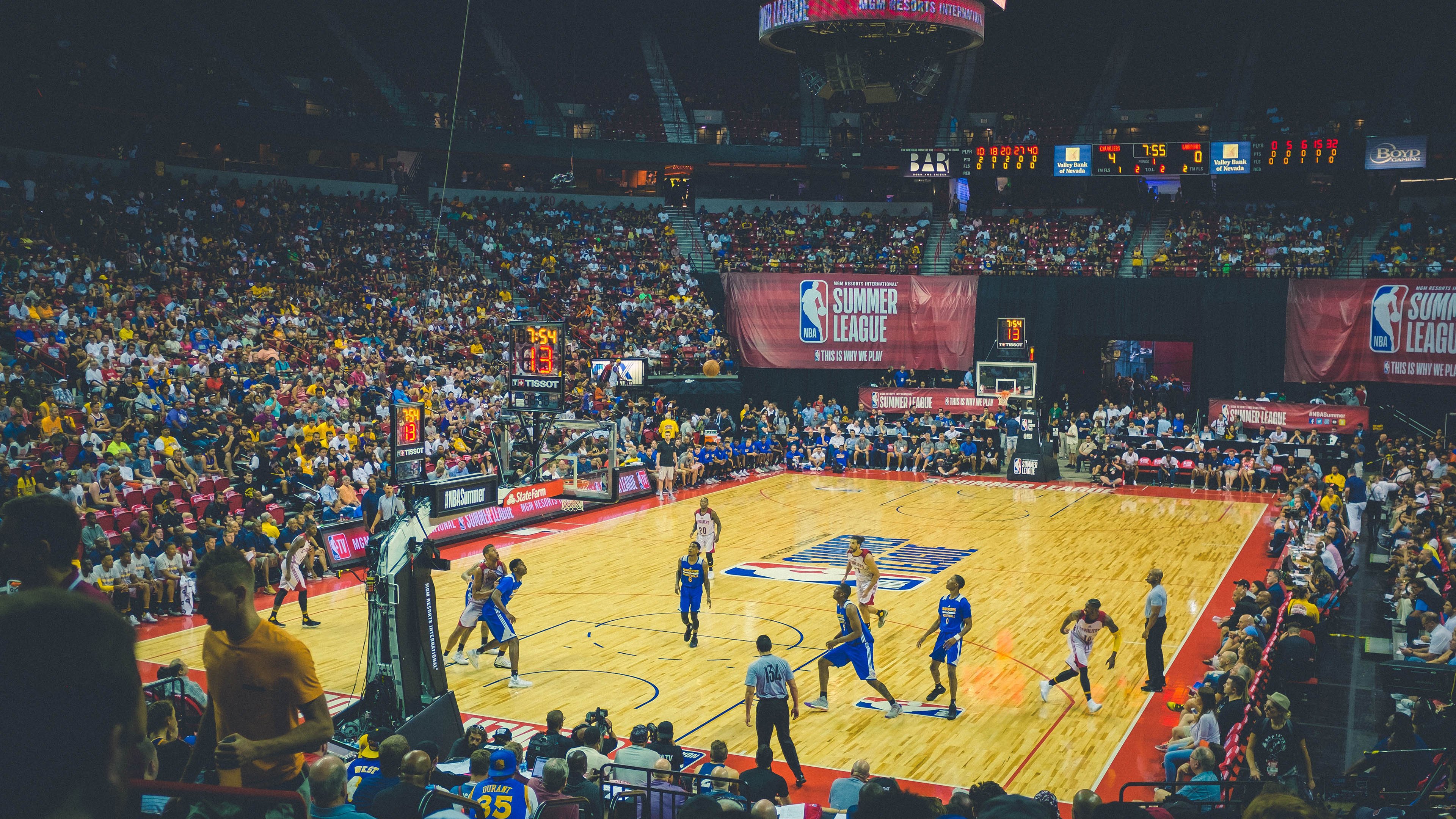 关键节点上的连击风暴，阿拉巴连续得分引领南非与贝蒂斯的史诗对决